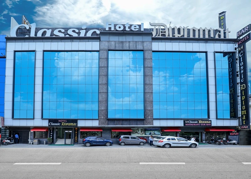 Aerocity 4 Star Hotel